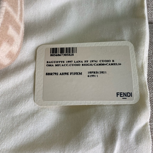 Fendi 1997 FF motif wool/ leather baguette in Beige/Camel; 11”x6.5”x2” NWT $2995 - Picture 12 of 12